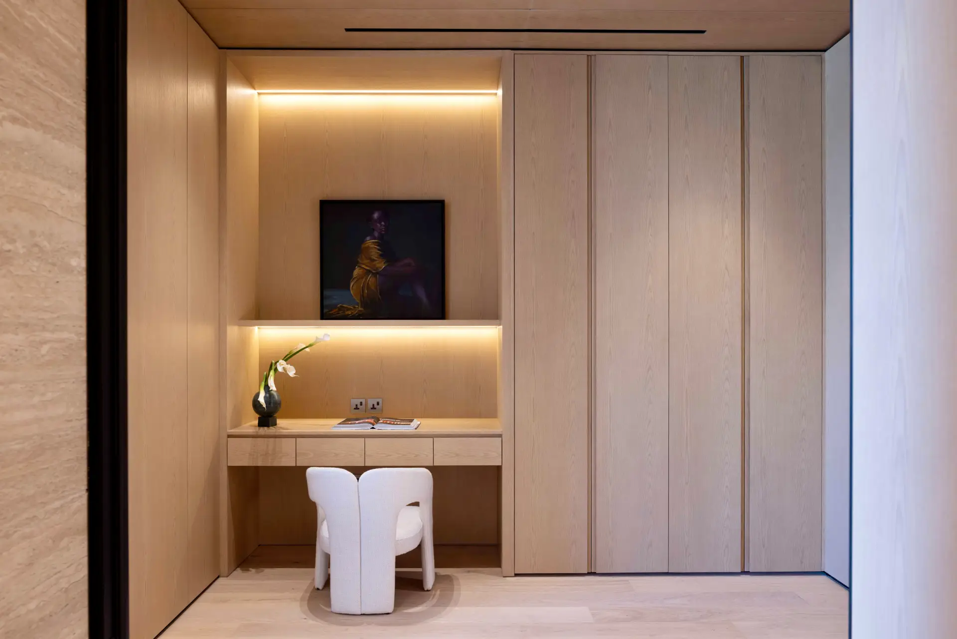 GAFF lighting control and ambient lighting